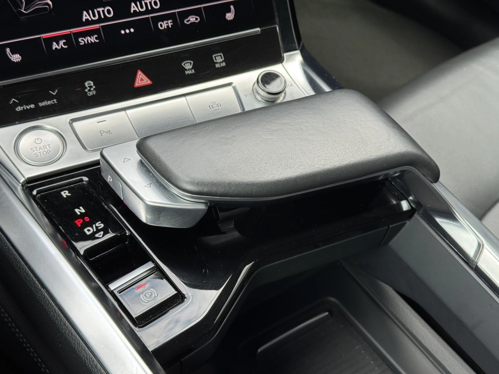 Audi e-tron – Quattro 230kW Advanced, PANO