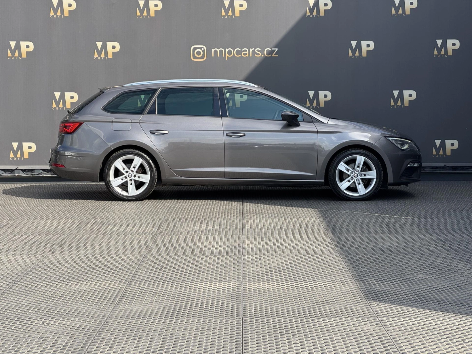 Seat Leon – 1.4 TSi 92kW MAN FR, NAVI