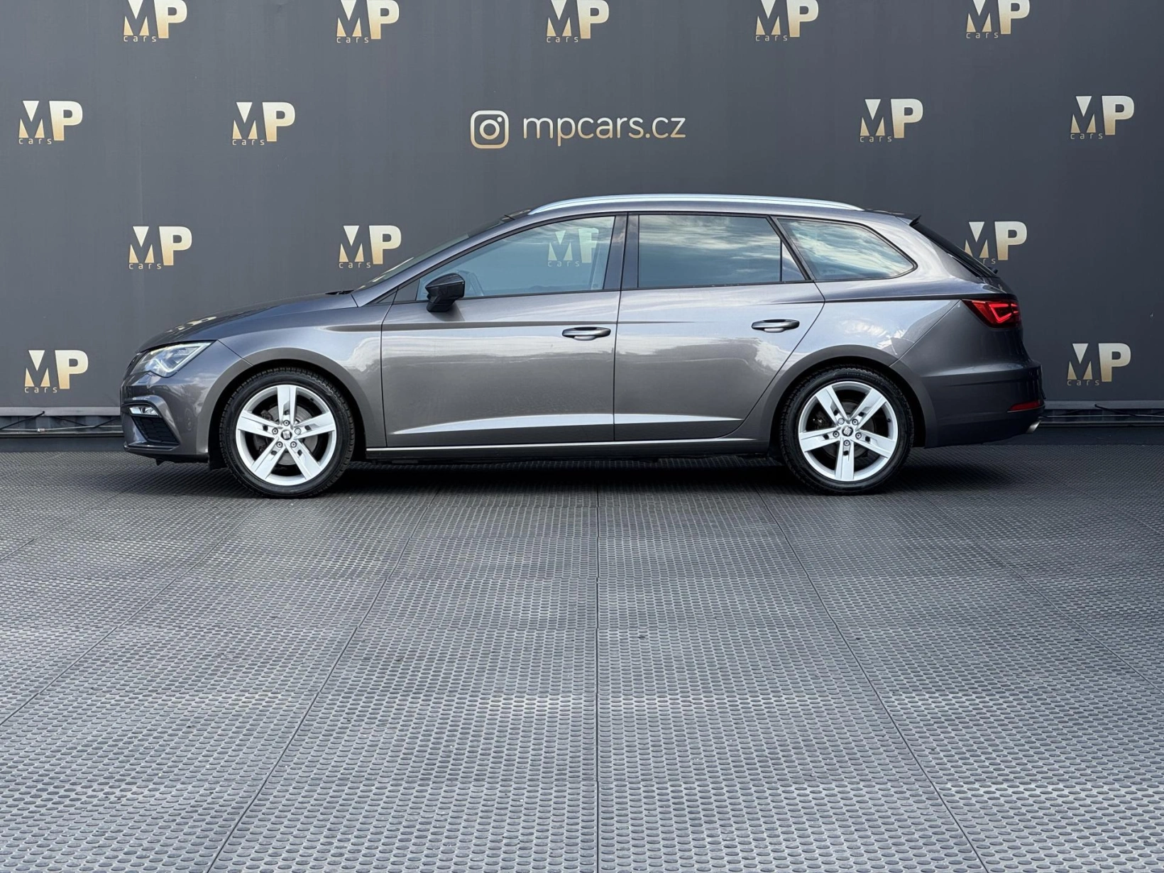 Seat Leon – 1.4 TSi 92kW MAN FR, NAVI