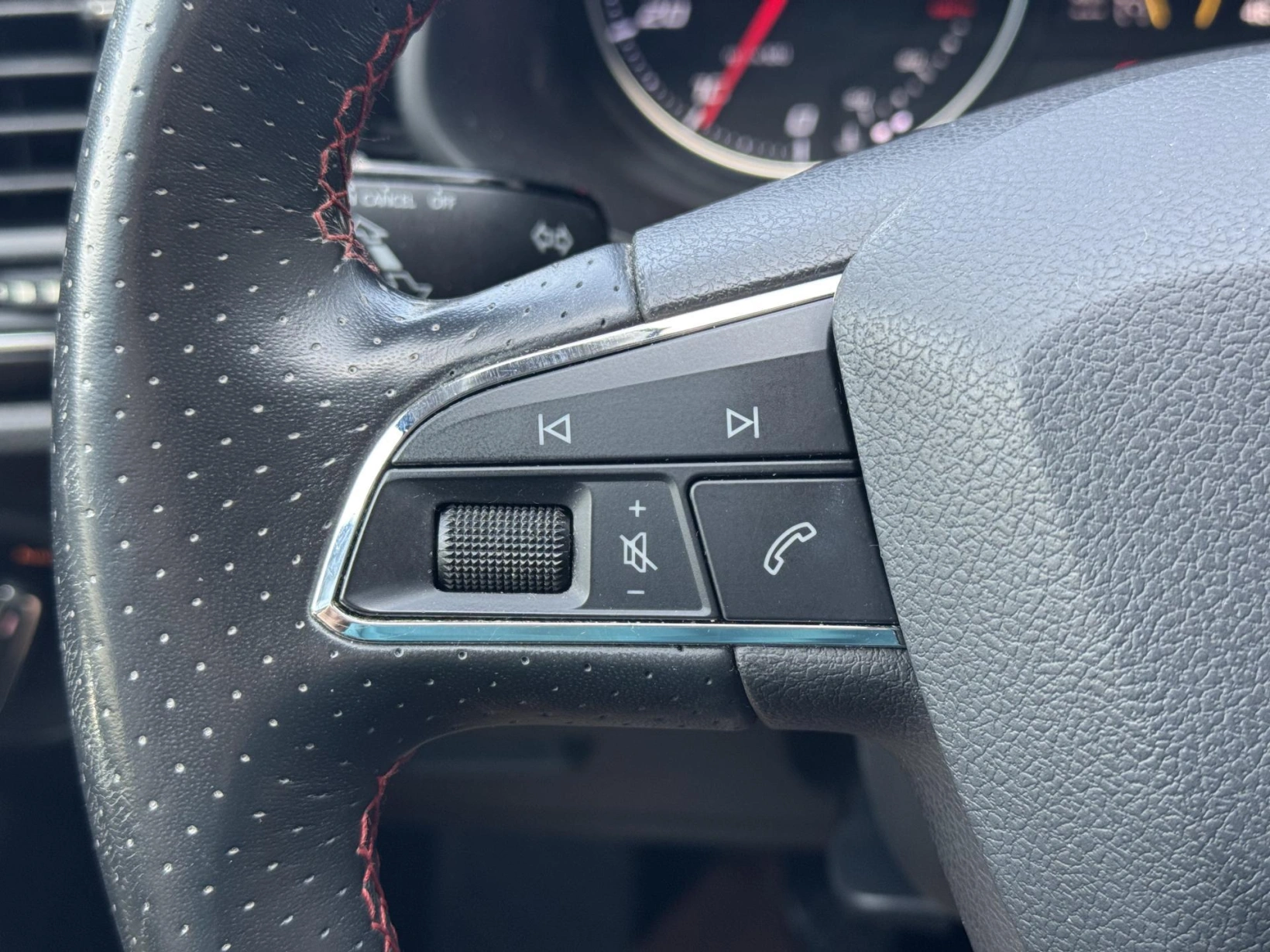 Seat Leon – 1.4 TSi 92kW MAN FR, NAVI