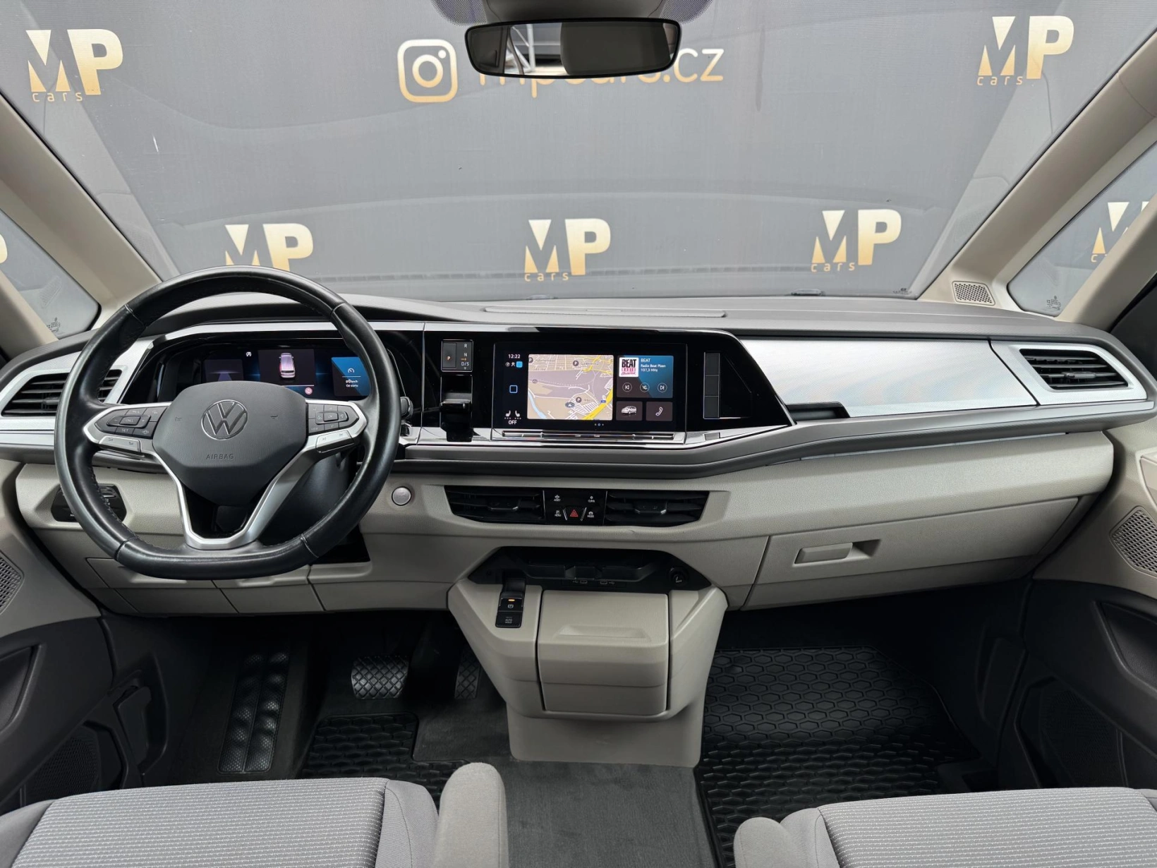 Volkswagen Multivan – T7 2.0TDi Style+, 1.MAJ, DPH