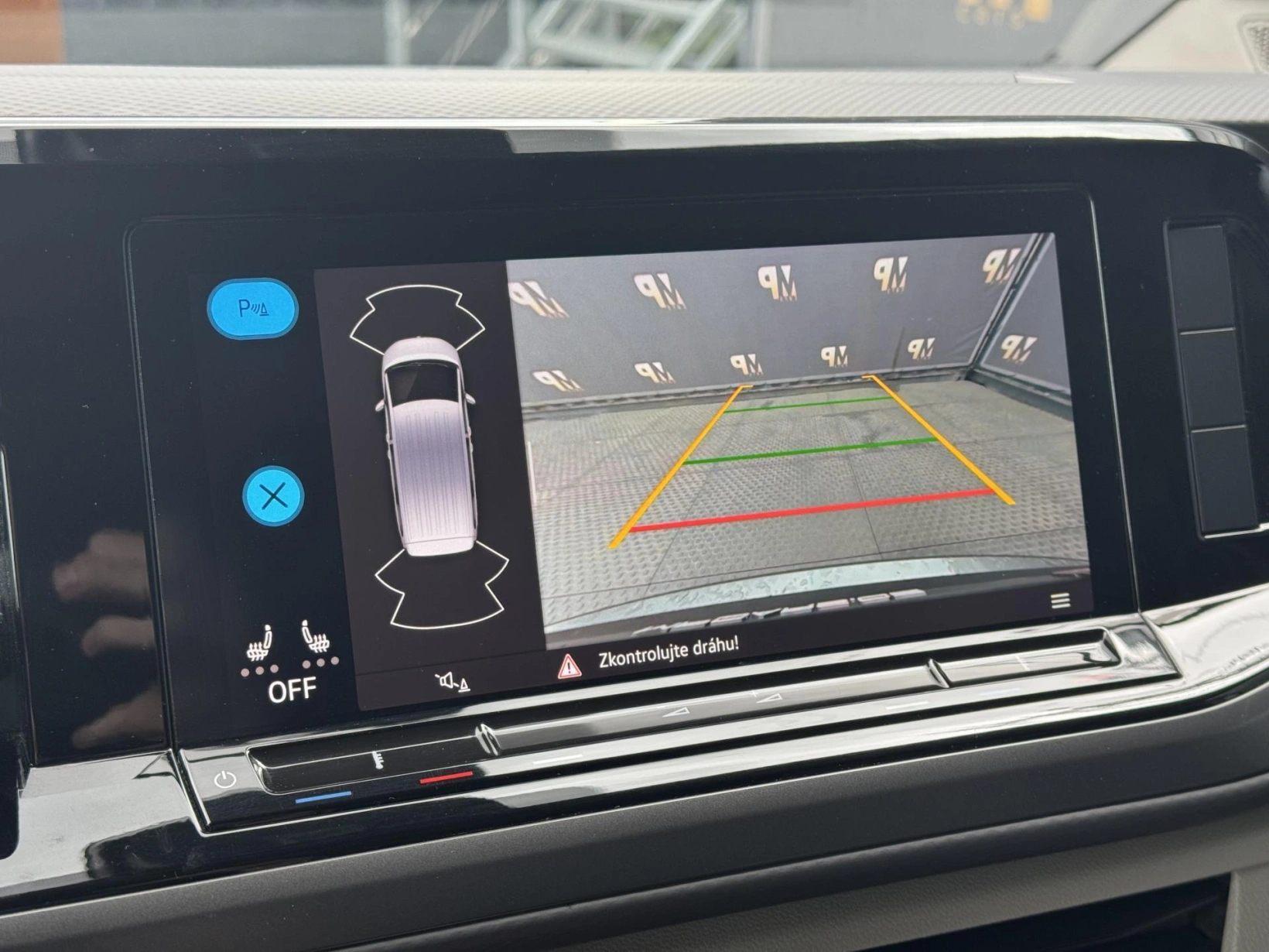 Volkswagen Multivan – T7 2.0TDi Style+, 1.MAJ, DPH