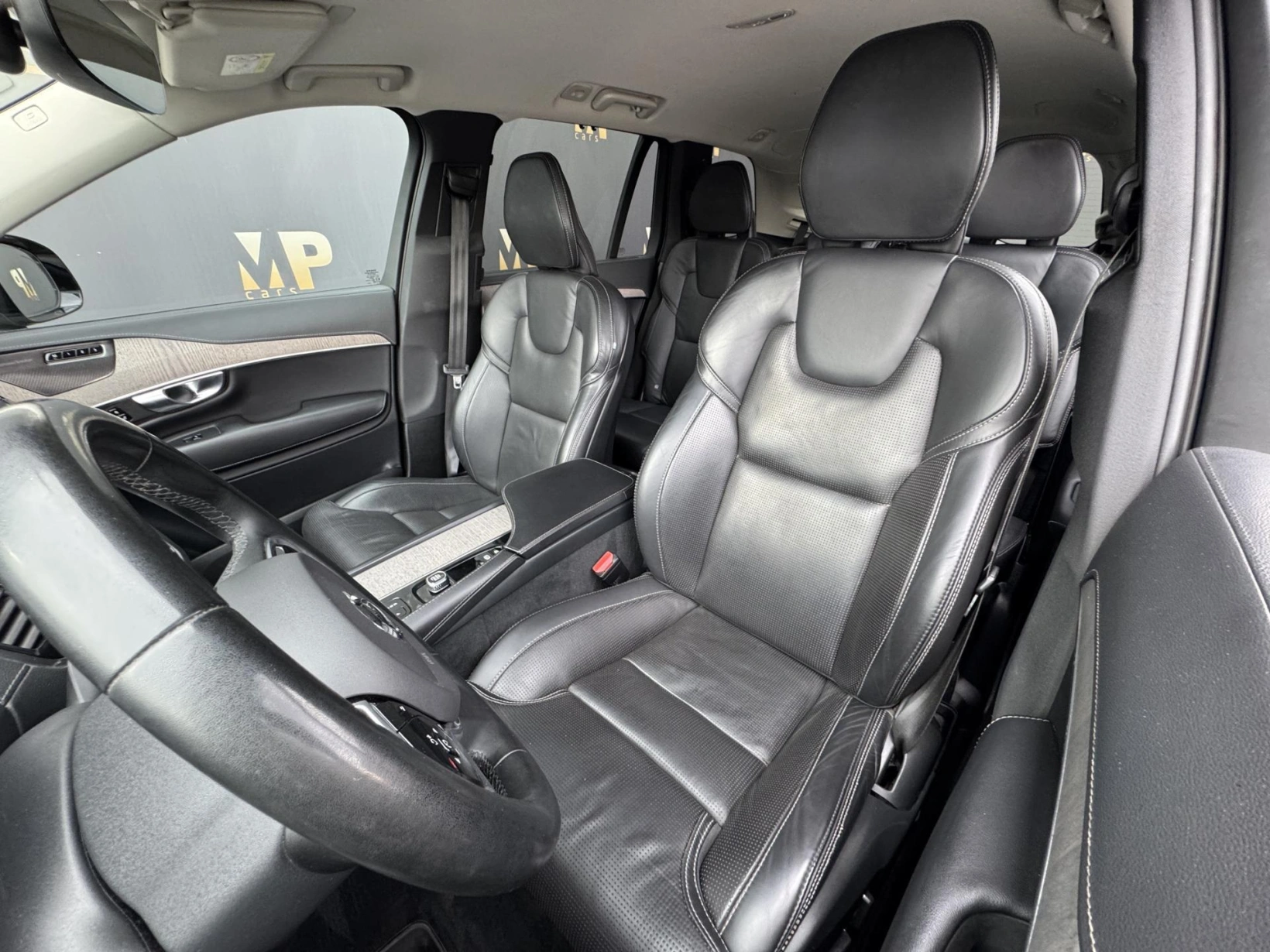Volvo XC90 – B5 4X4 Ultimate, DPH, 1.MAJ