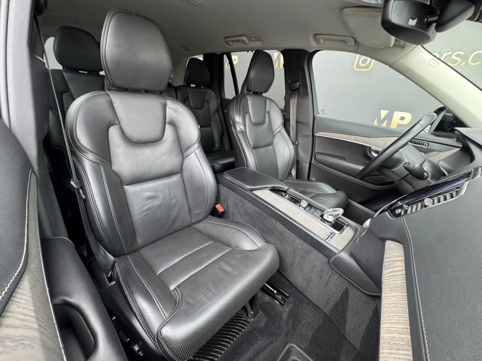 Volvo XC90 – B5 4X4 Ultimate, DPH, 1.MAJ