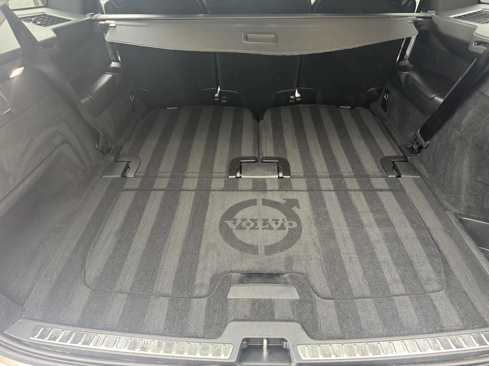 Volvo XC90 – B5 4X4 Ultimate, DPH, 1.MAJ