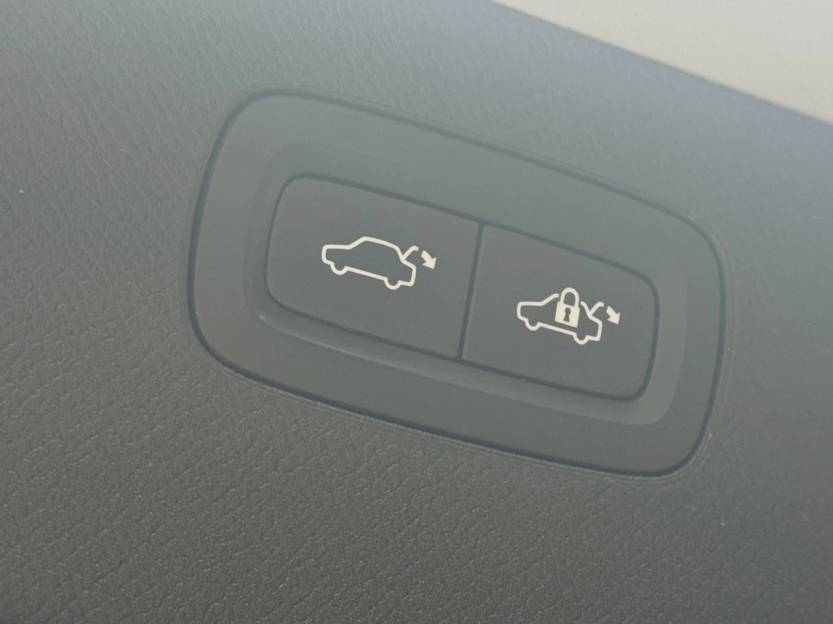 Volvo XC90 – B5 4X4 Ultimate, DPH, 1.MAJ
