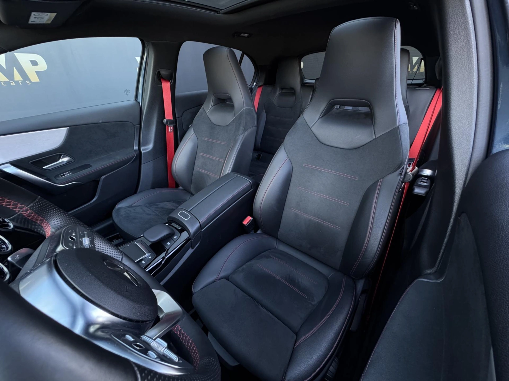 Mercedes-Benz Třídy A – AMG 45 4MATIC+, MULTIBEAM