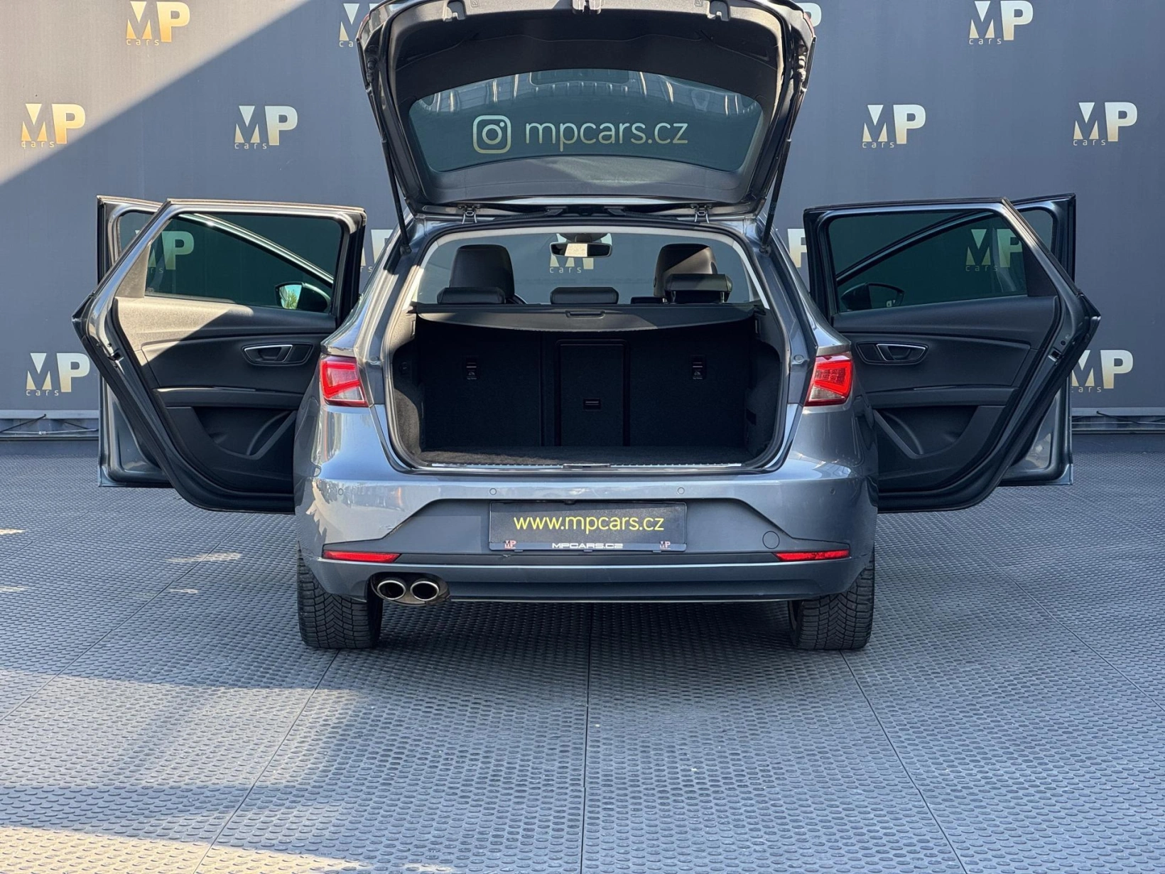 Seat Leon – 1.4 TSi DSG FR, PANO, ACC