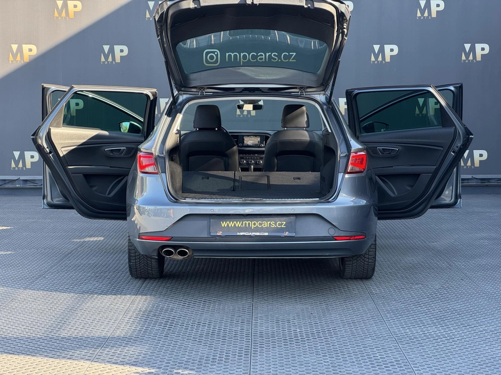 Seat Leon – 1.4 TSi DSG FR, PANO, ACC