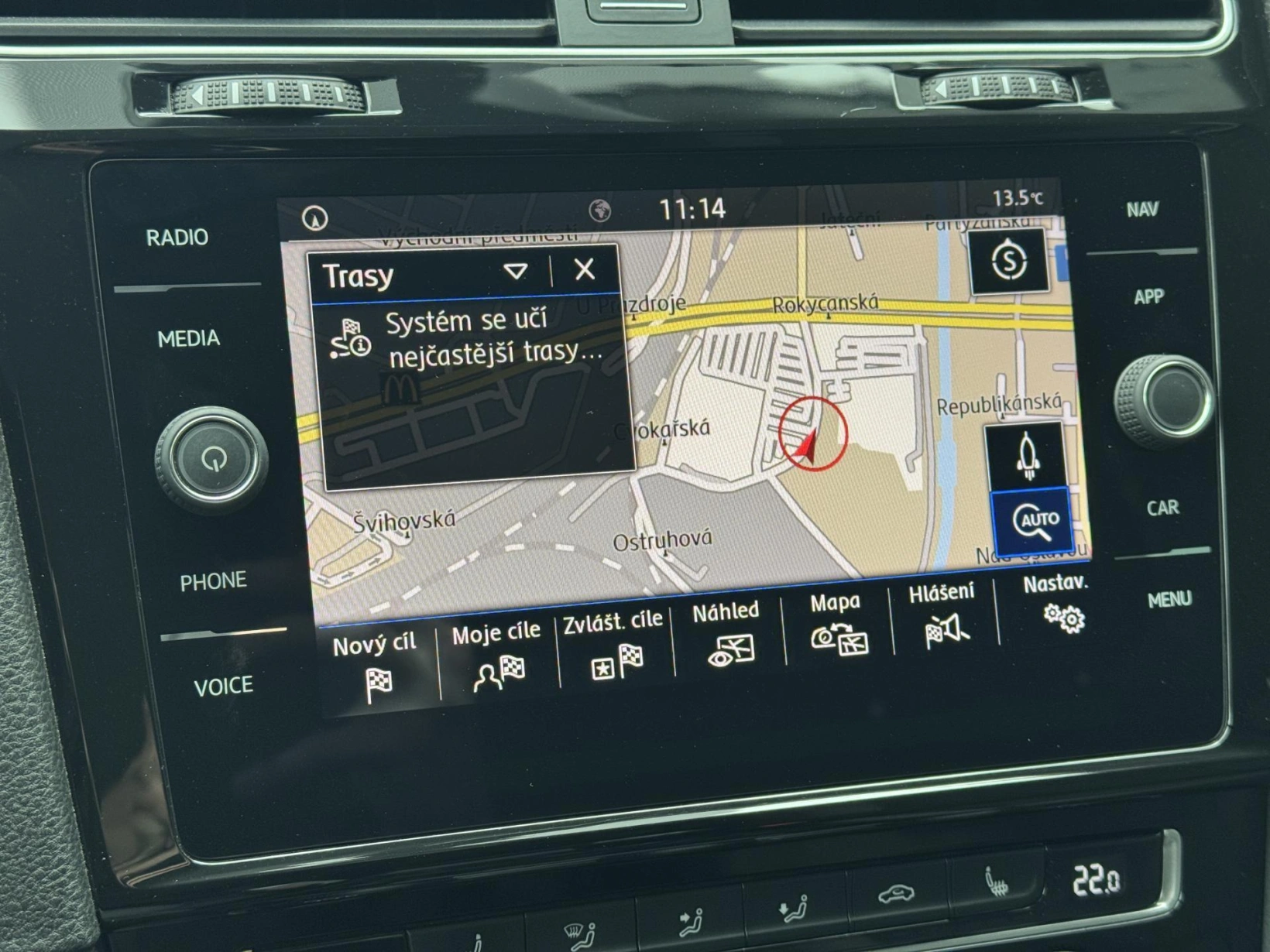 Volkswagen Golf – 2.0TDi MAN Highline+, DPH, RZV