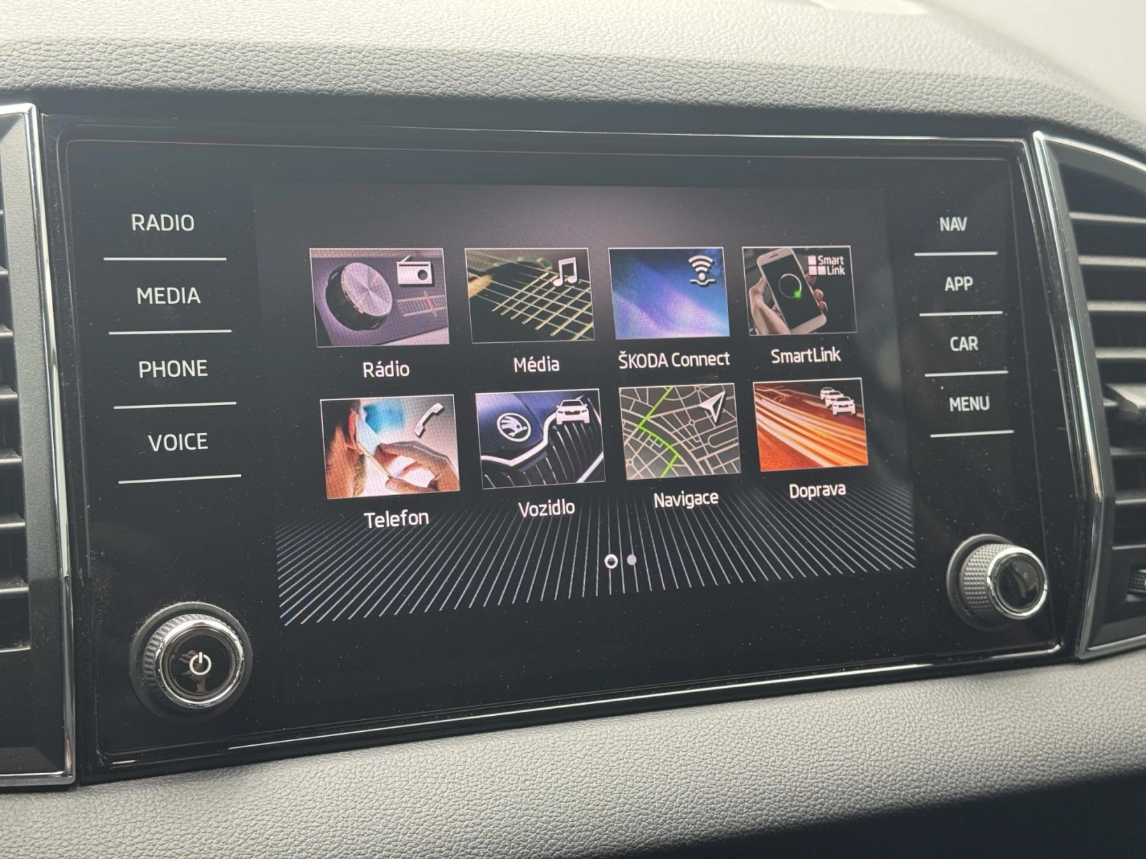 Škoda Karoq – 1.5TSi DSG Style Virtual RZV
