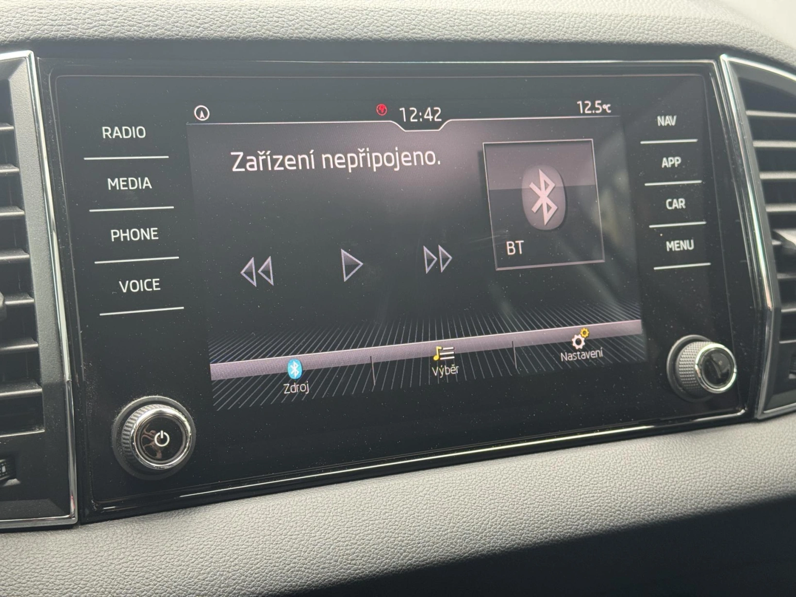 Škoda Karoq – 1.5TSi DSG Style Virtual RZV