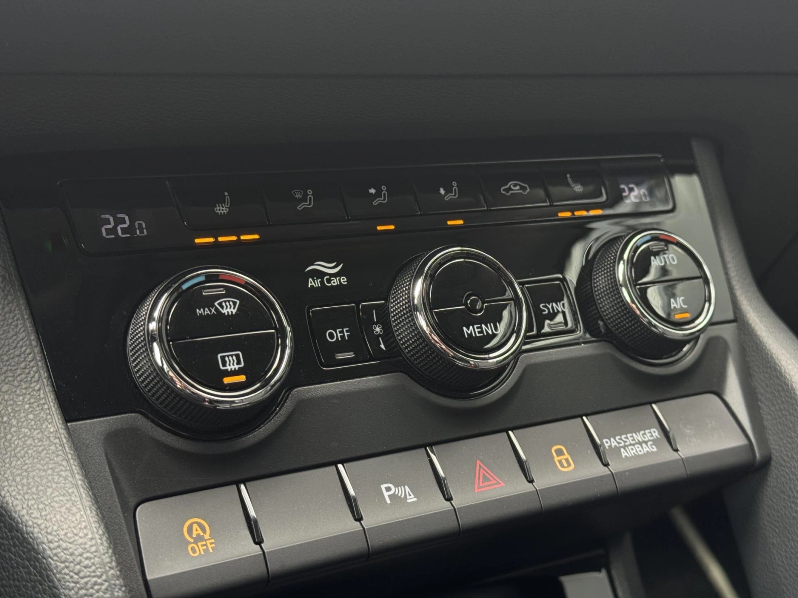 Škoda Karoq – 1.5TSi DSG Style Virtual RZV