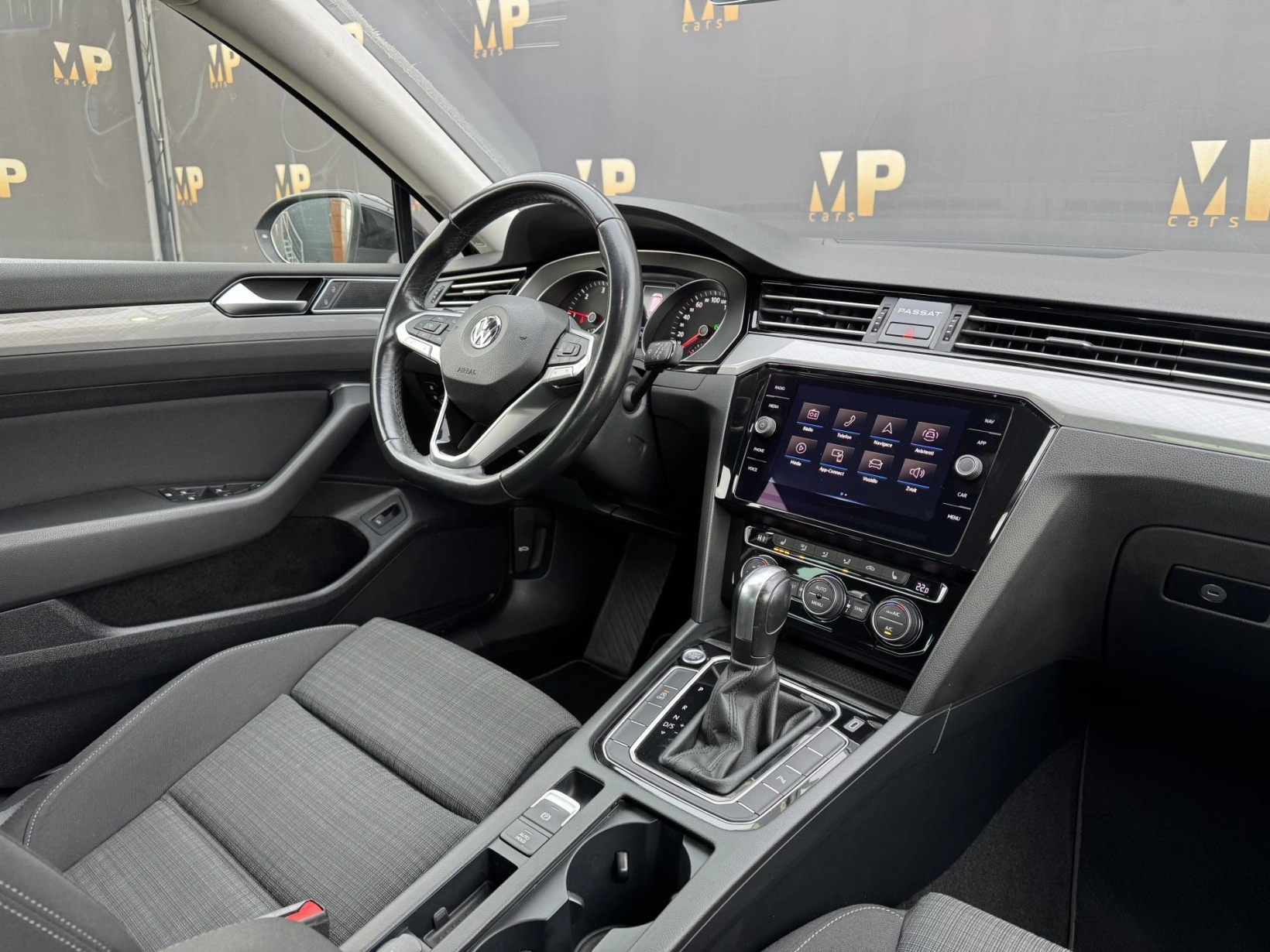 Volkswagen Passat – 2.0TDi 140kW DSG Business, RZV