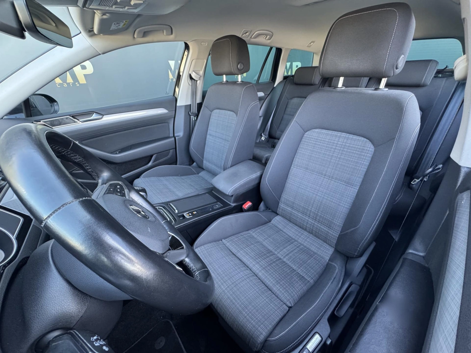 Volkswagen Passat – 2.0TDi MAN Business RZV