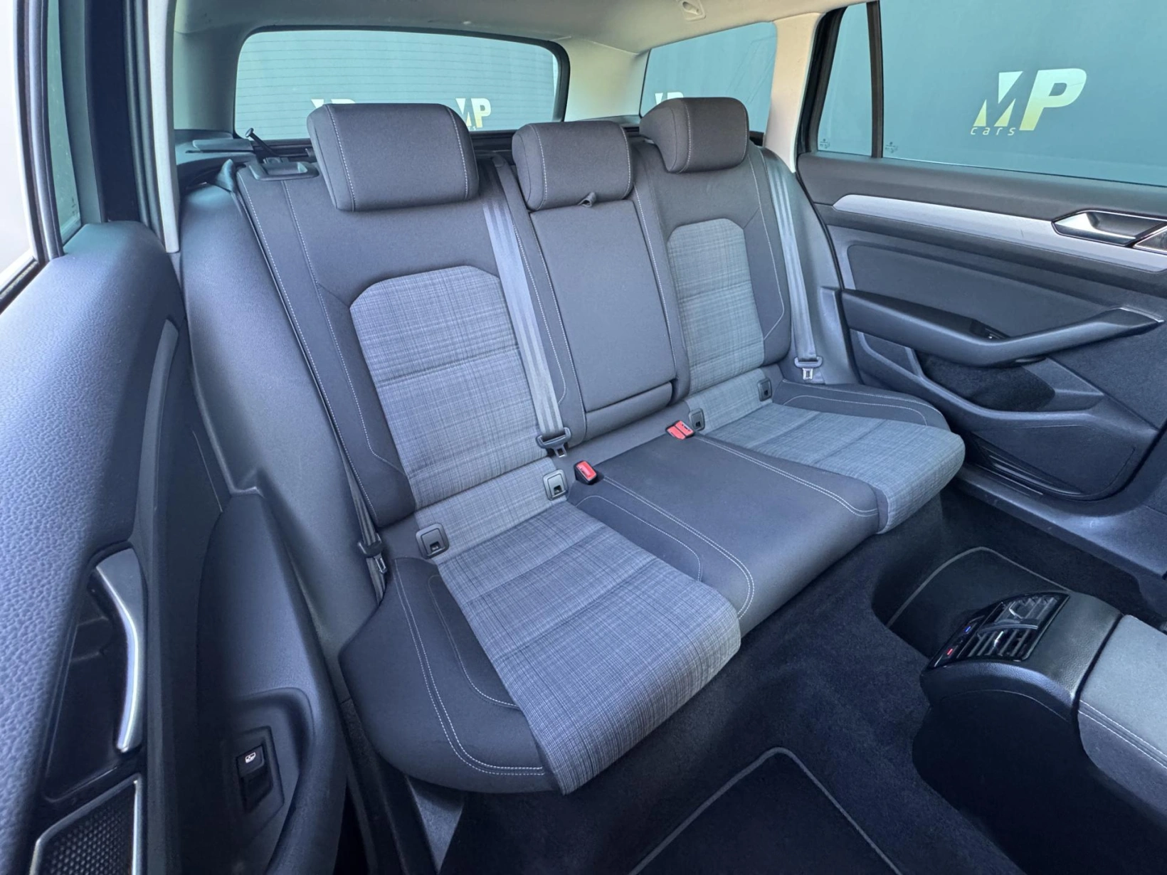 Volkswagen Passat – 2.0TDi MAN Business RZV