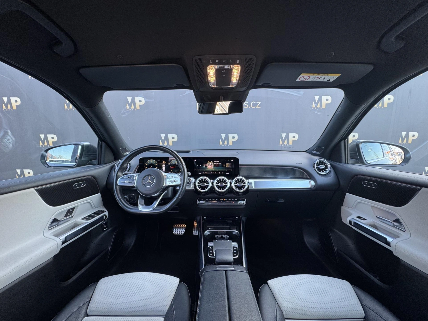 Mercedes-Benz GLB – 200d 4Matic, AMG Line Head-up