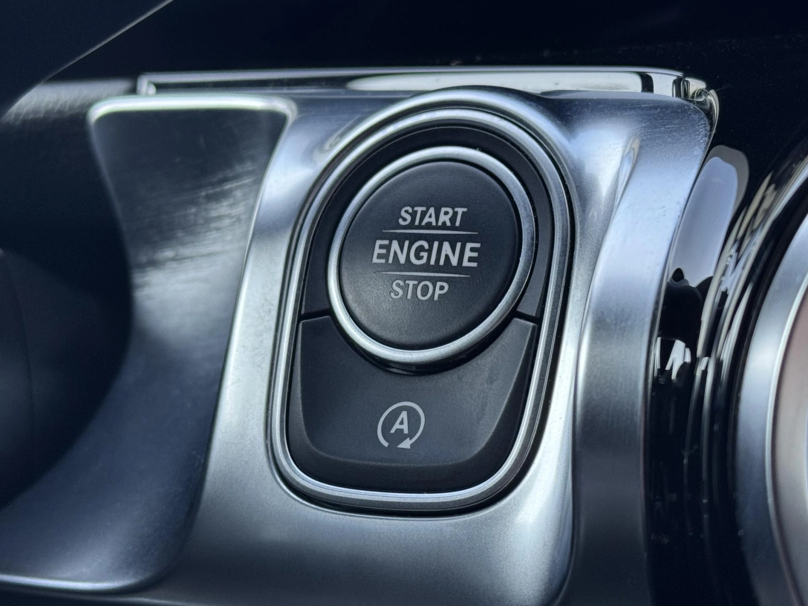 Mercedes-Benz GLB – 200d 4Matic, AMG Line Head-up