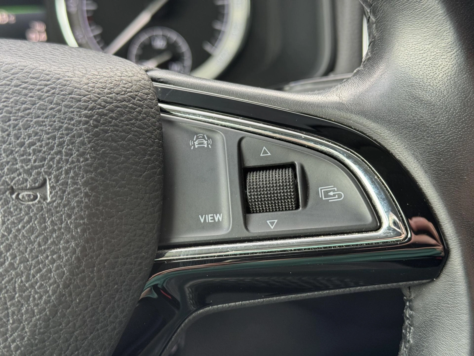 Škoda Karoq – 1.5TSi MAN Style+ Kessy, tažné