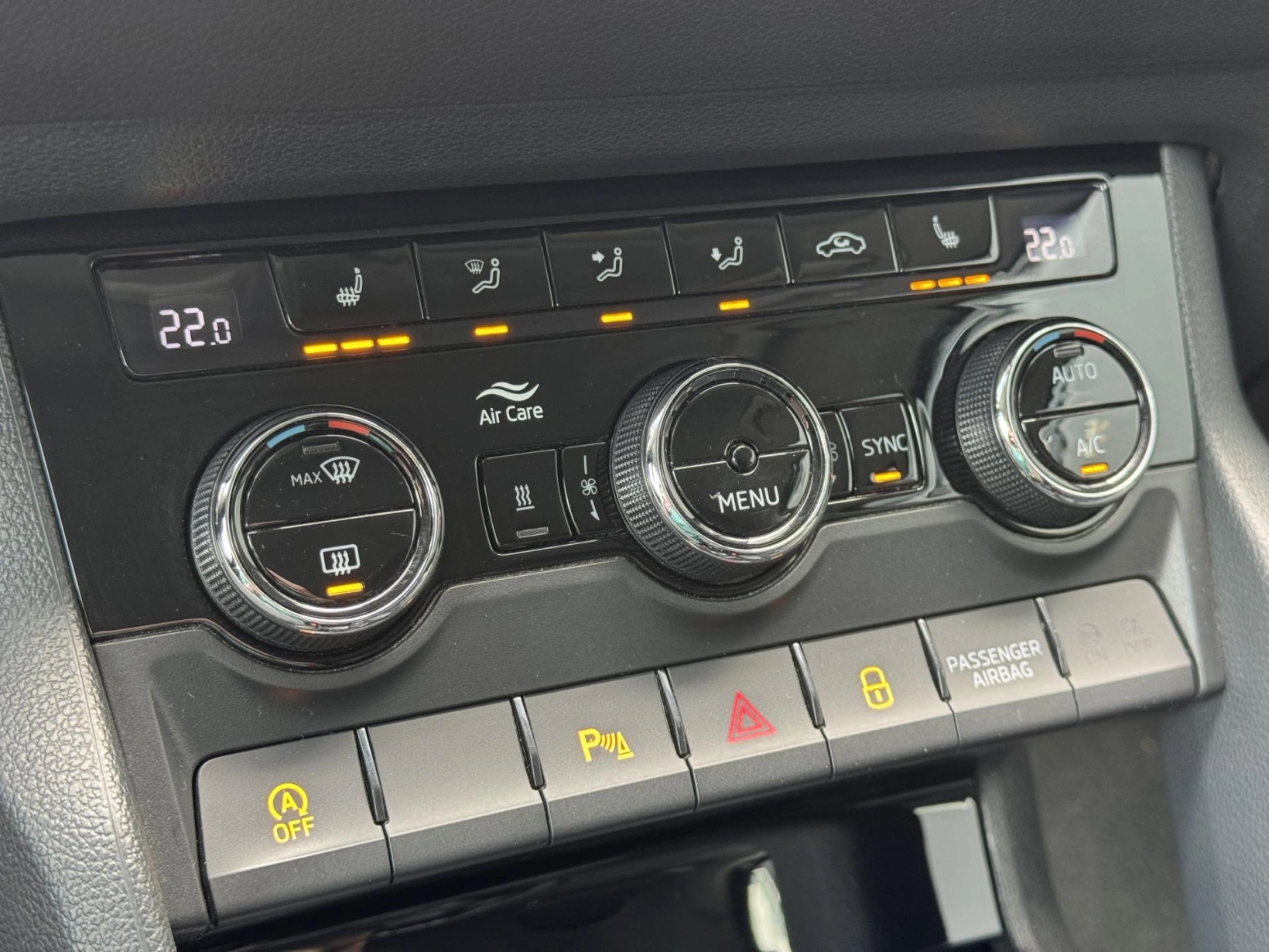 Škoda Karoq – 1.5TSi MAN Style+ Kessy, tažné