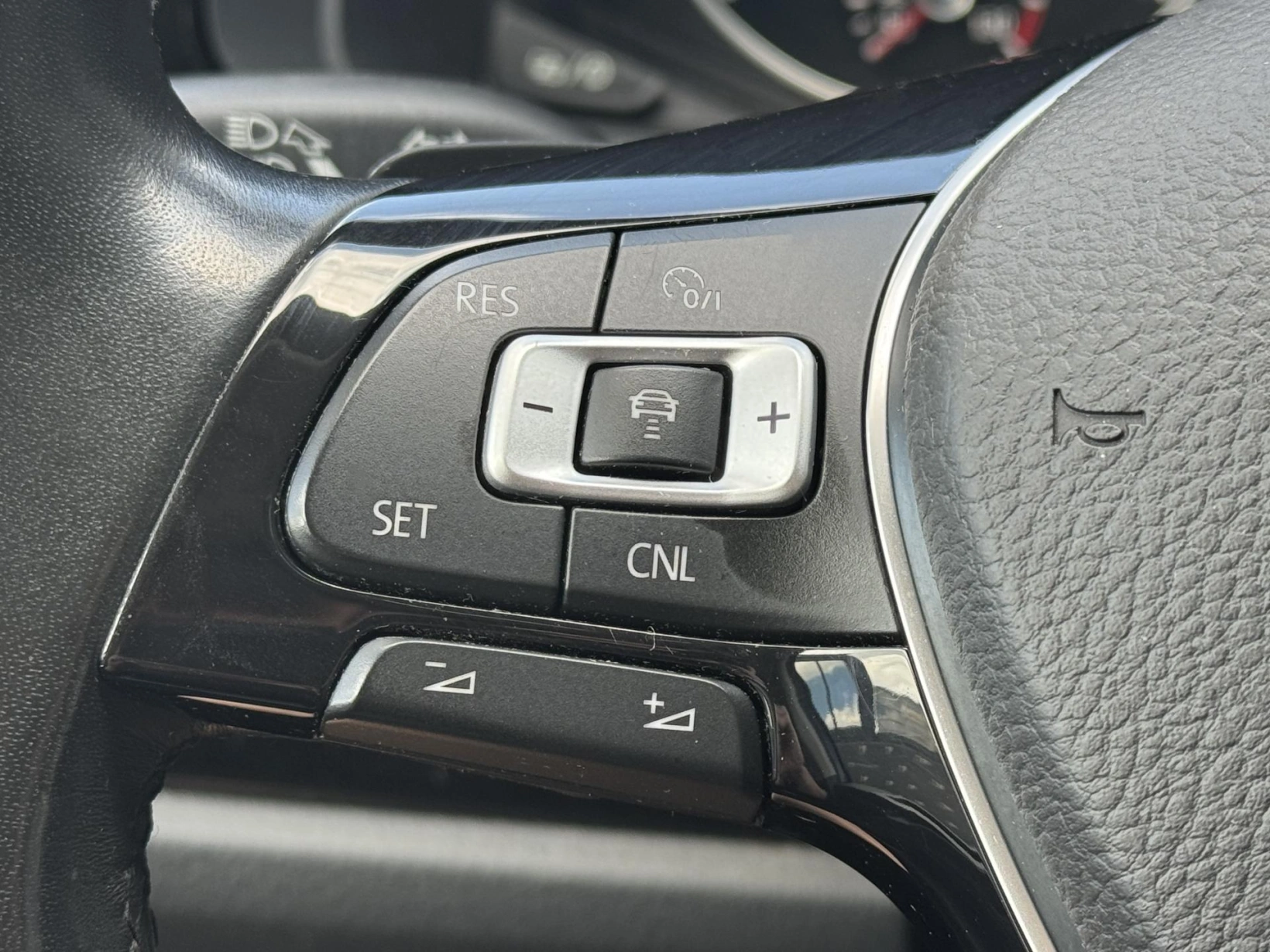 Volkswagen Multivan – 2.0TDi DSG 4M Highline, DPH