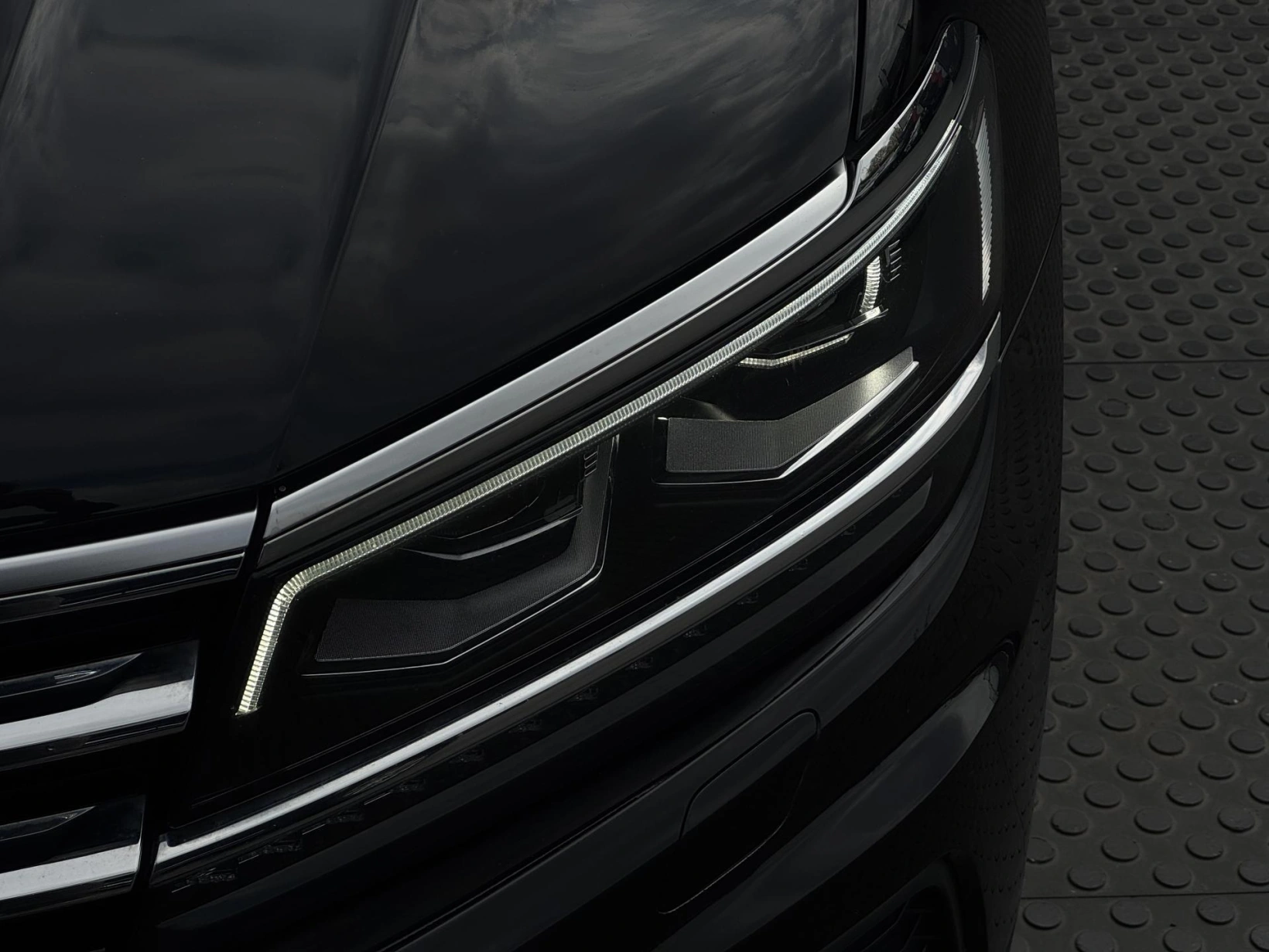 Volkswagen Tiguan – 2.0TDi DSG 4M Highline Virtual