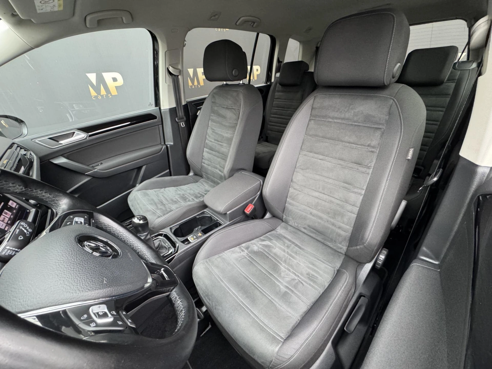 Volkswagen Touran – 1.4TSi 110kW, Highline, 7 míst