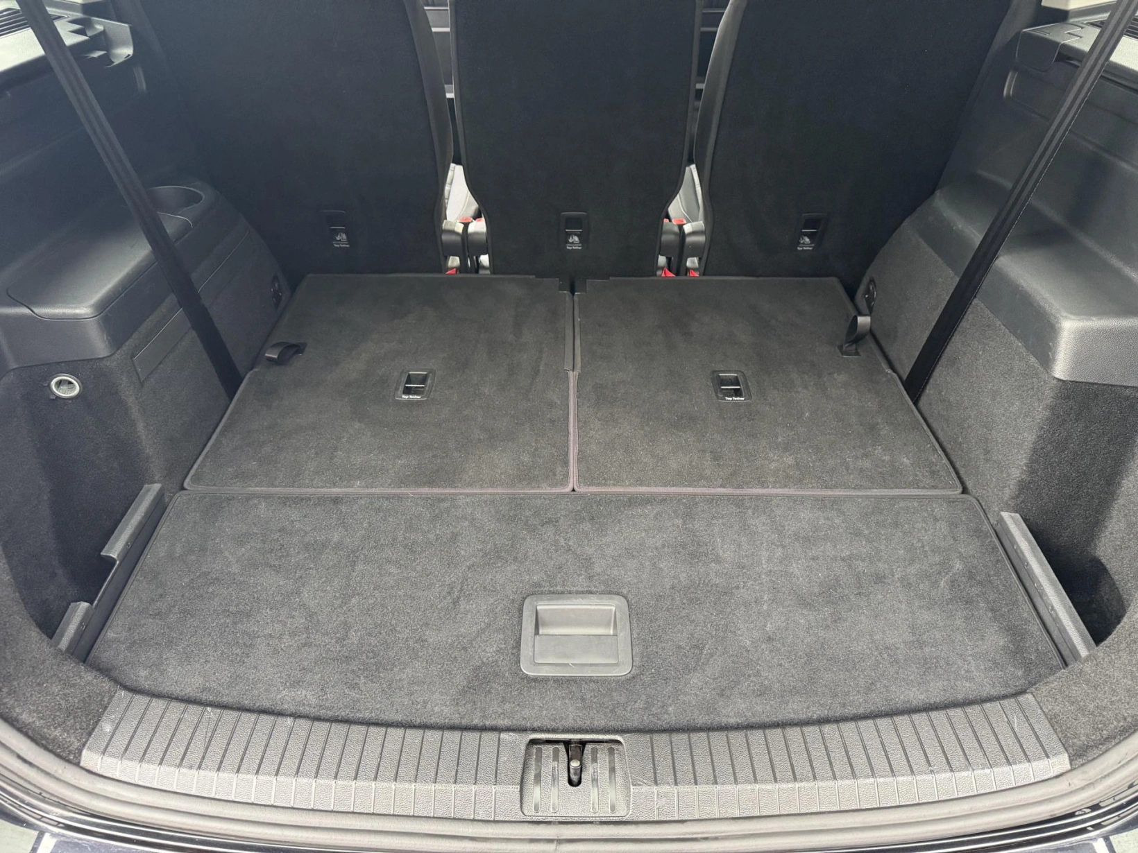 Volkswagen Touran – 1.4TSi 110kW, Highline, 7 míst
