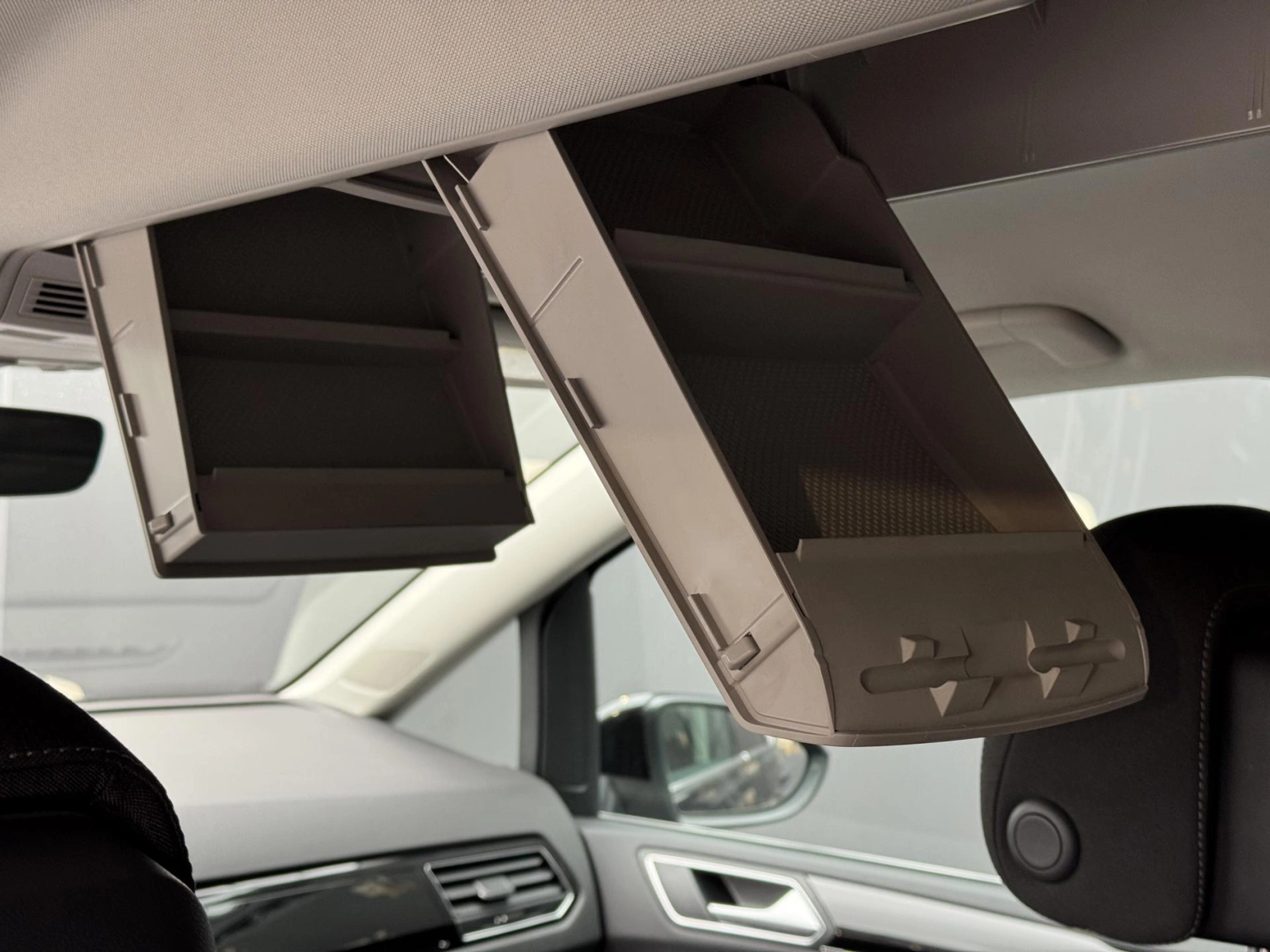 Volkswagen Touran – 1.4TSi 110kW, Highline, 7 míst