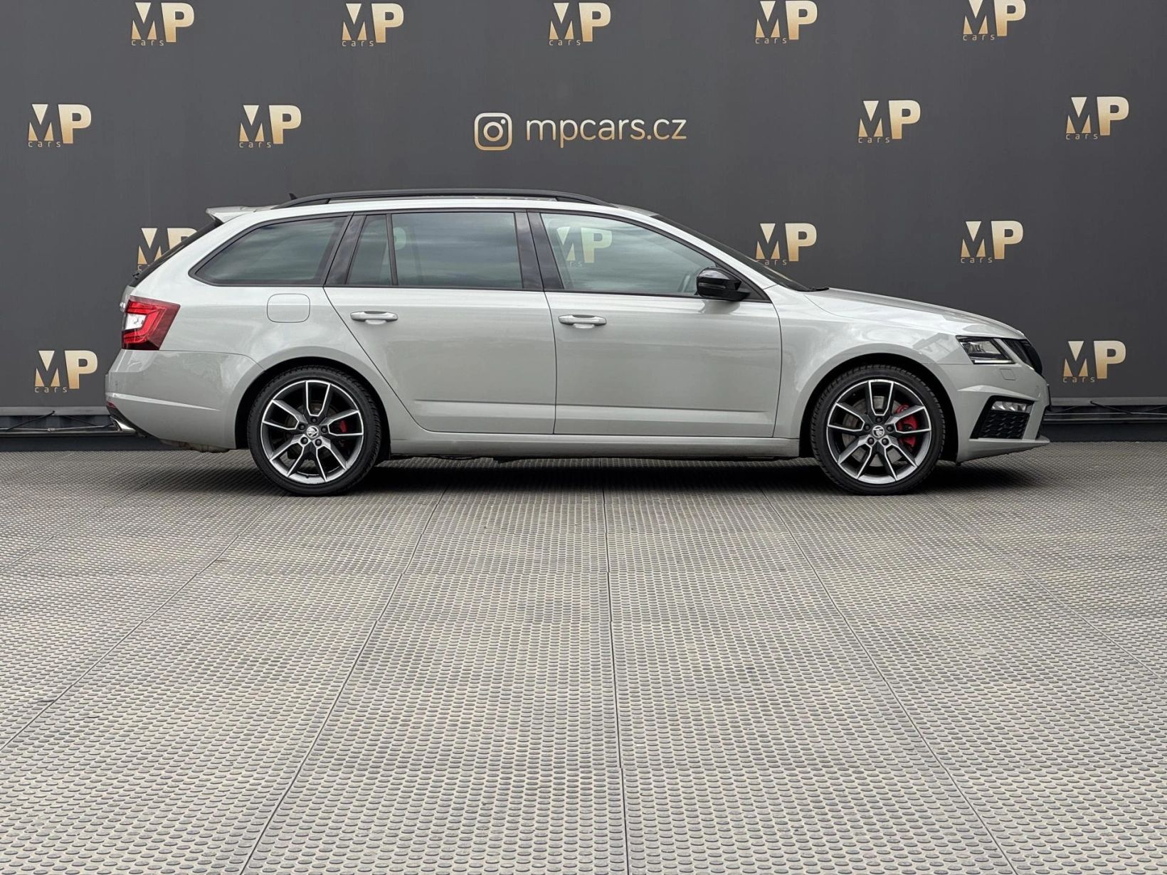 Škoda Octavia – III RS230 2.0TSi MAN, ACC, AFS