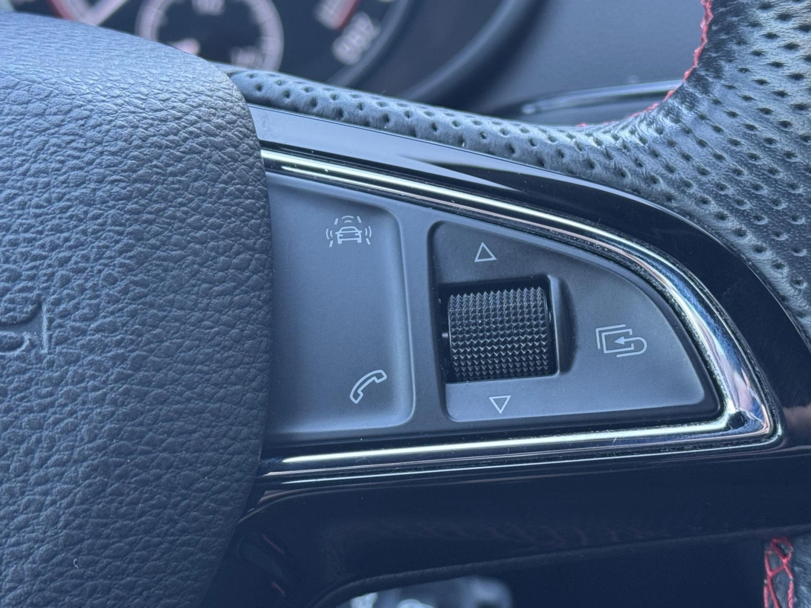 Škoda Octavia – III RS230 2.0TSi MAN, ACC, AFS