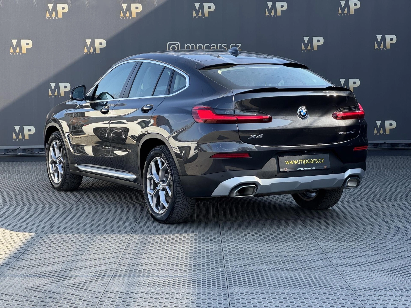 BMW X4 – 2.0 xDrive20d, PANO, DPH, WIFI