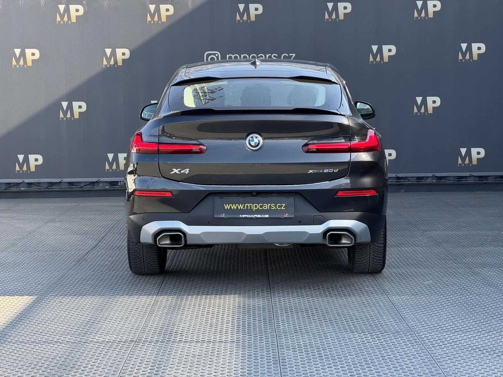BMW X4 – 2.0 xDrive20d, PANO, DPH, WIFI