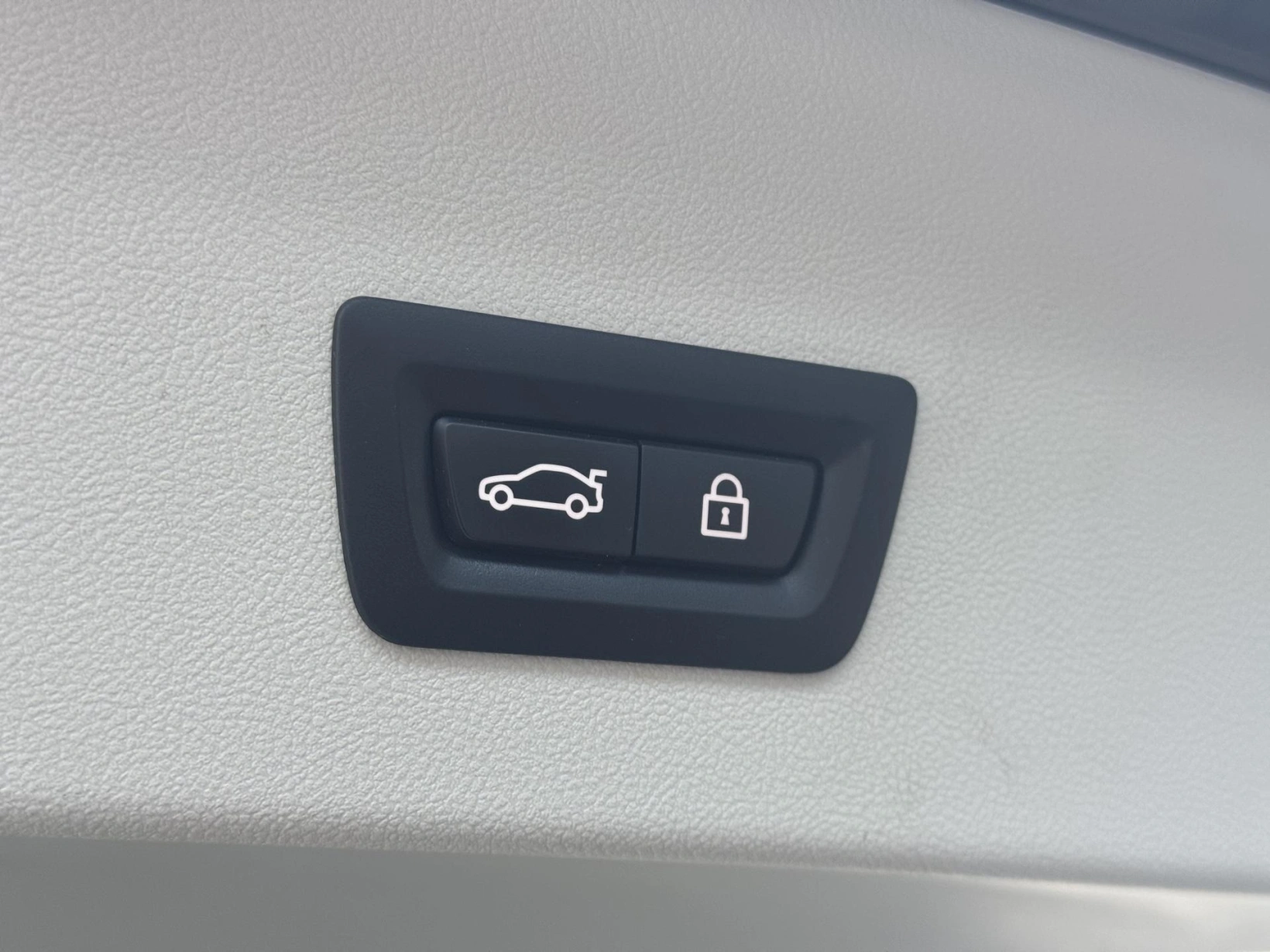 BMW X4 – 2.0 xDrive20d, PANO, DPH, WIFI