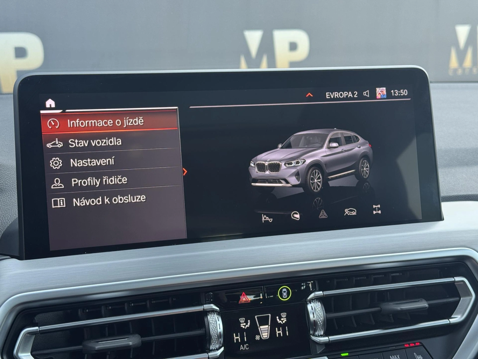 BMW X4 – 2.0 xDrive20d, PANO, DPH, WIFI