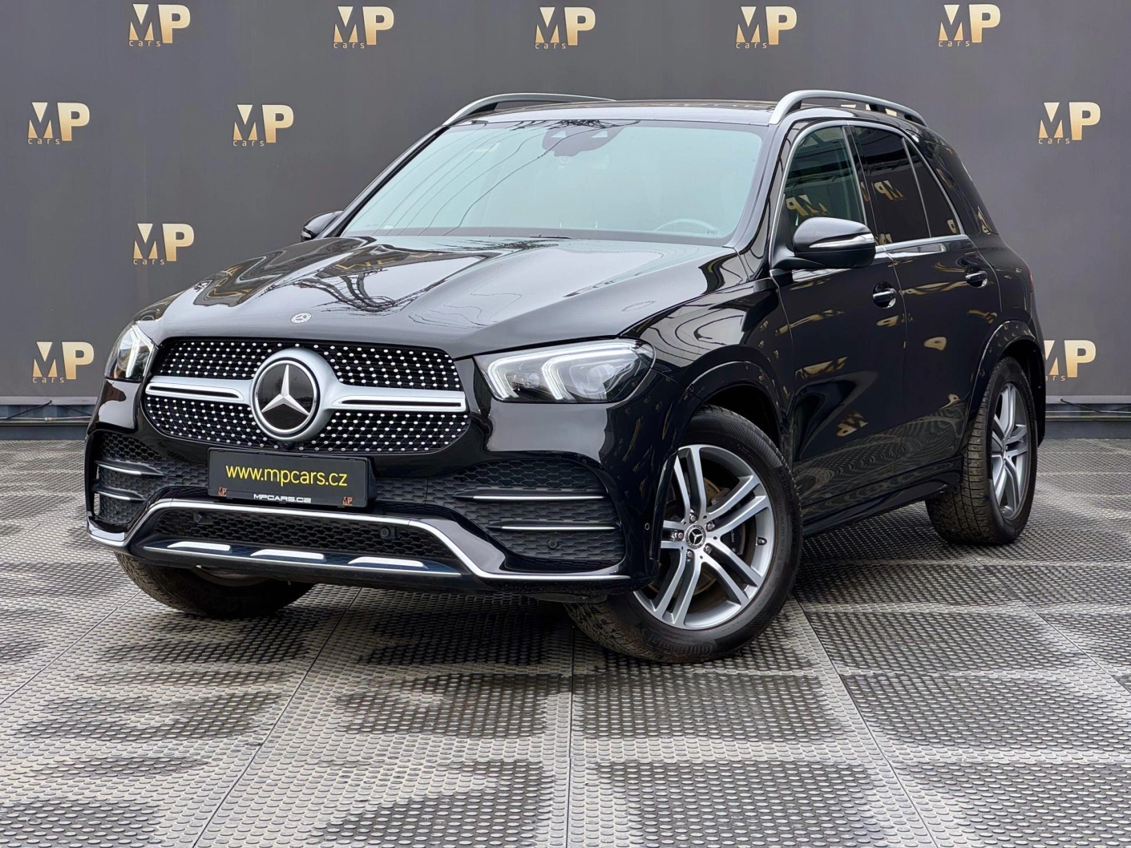 Mercedes-Benz GLE – 400d 4M, AMG Line, 360°, DPH