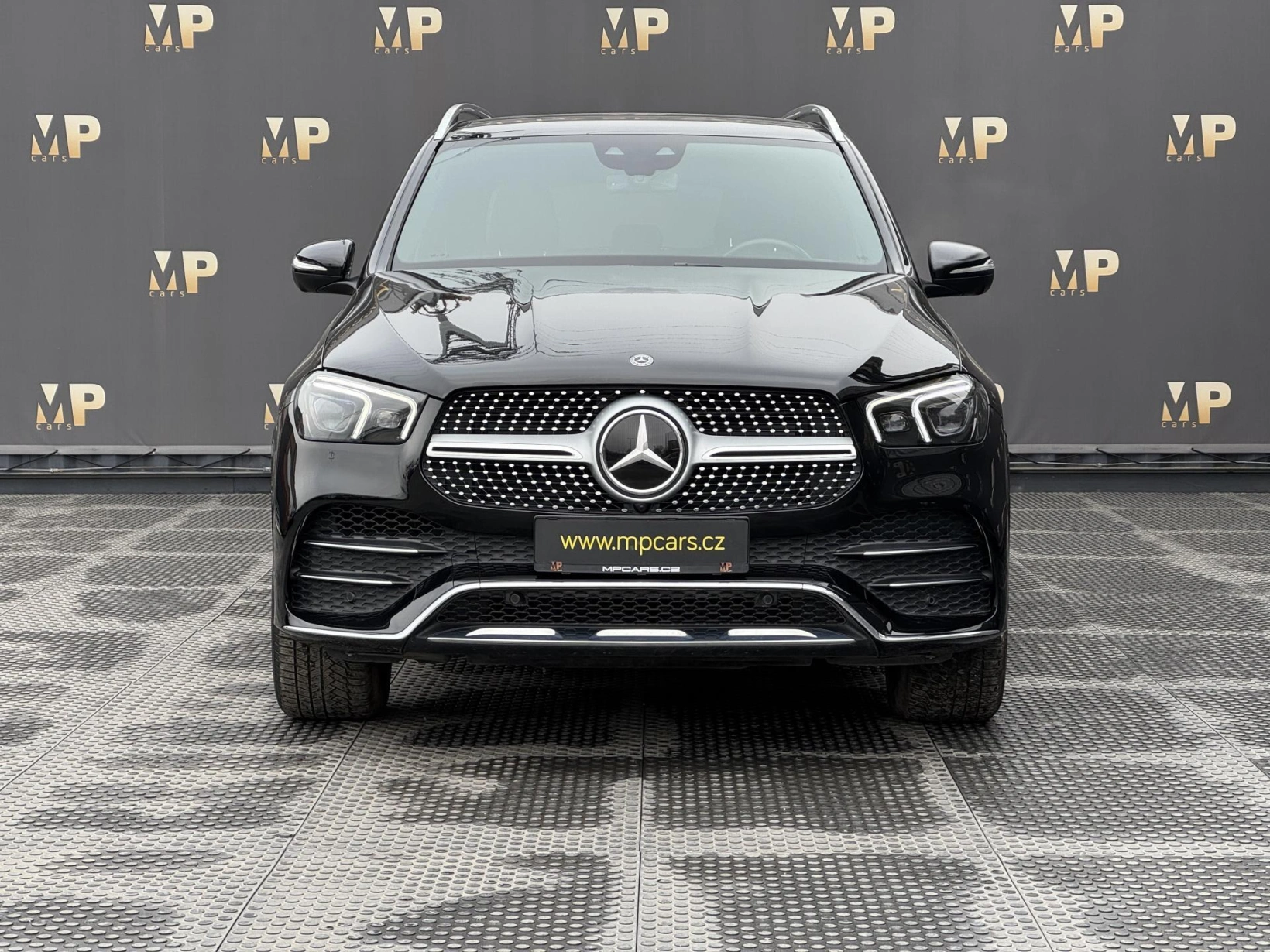 Mercedes-Benz GLE – 400d 4M, AMG Line, 360°, DPH