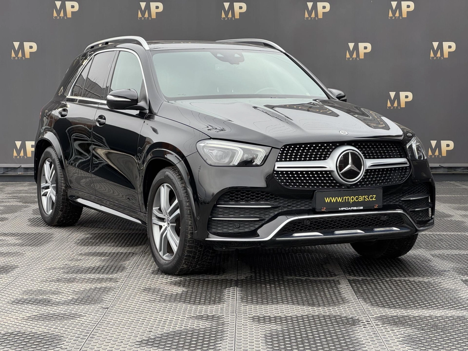 Mercedes-Benz GLE – 400d 4M, AMG Line, 360°, DPH