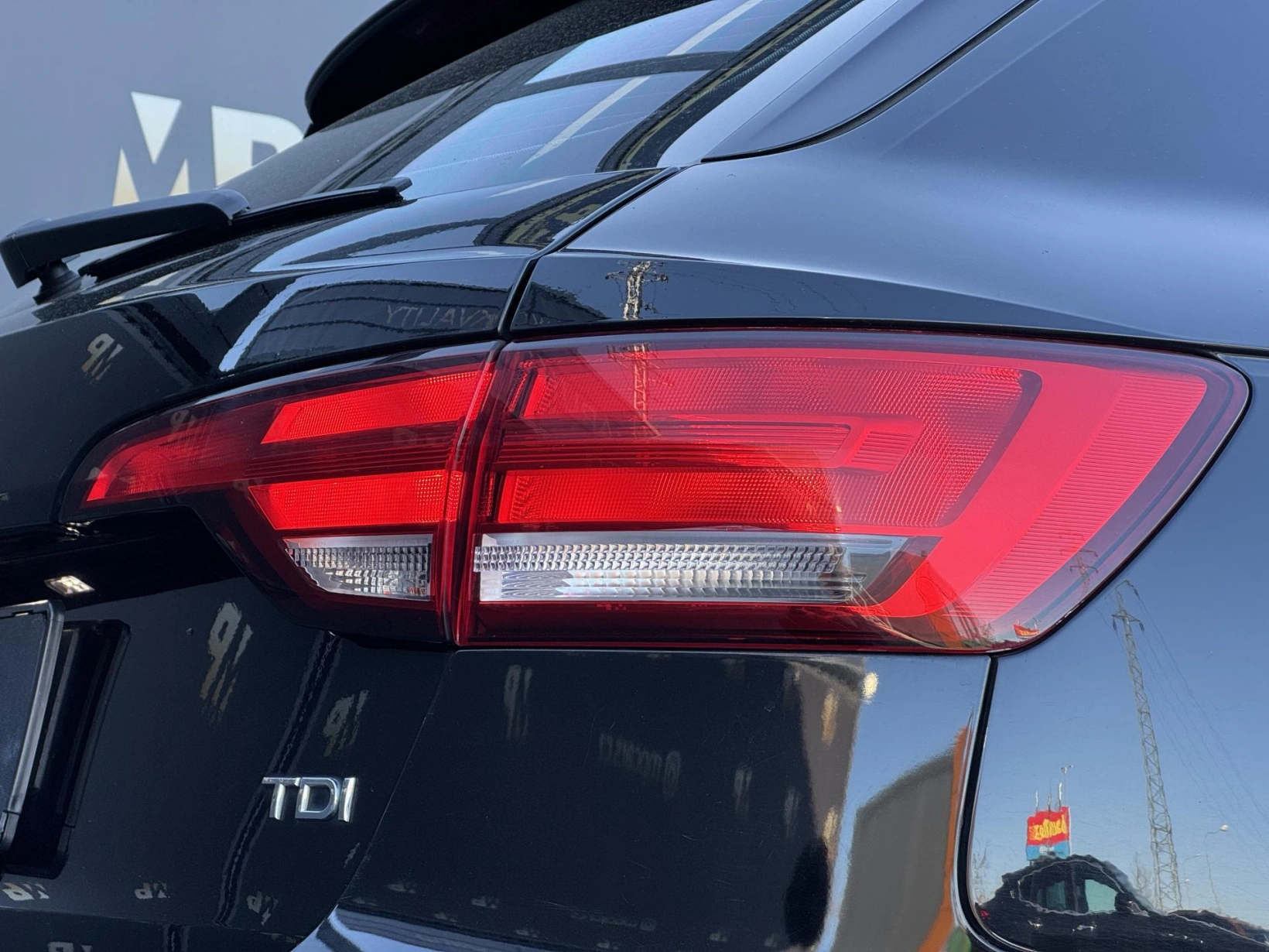 Audi A4 – 2.0TDi MAN Sport,Individual