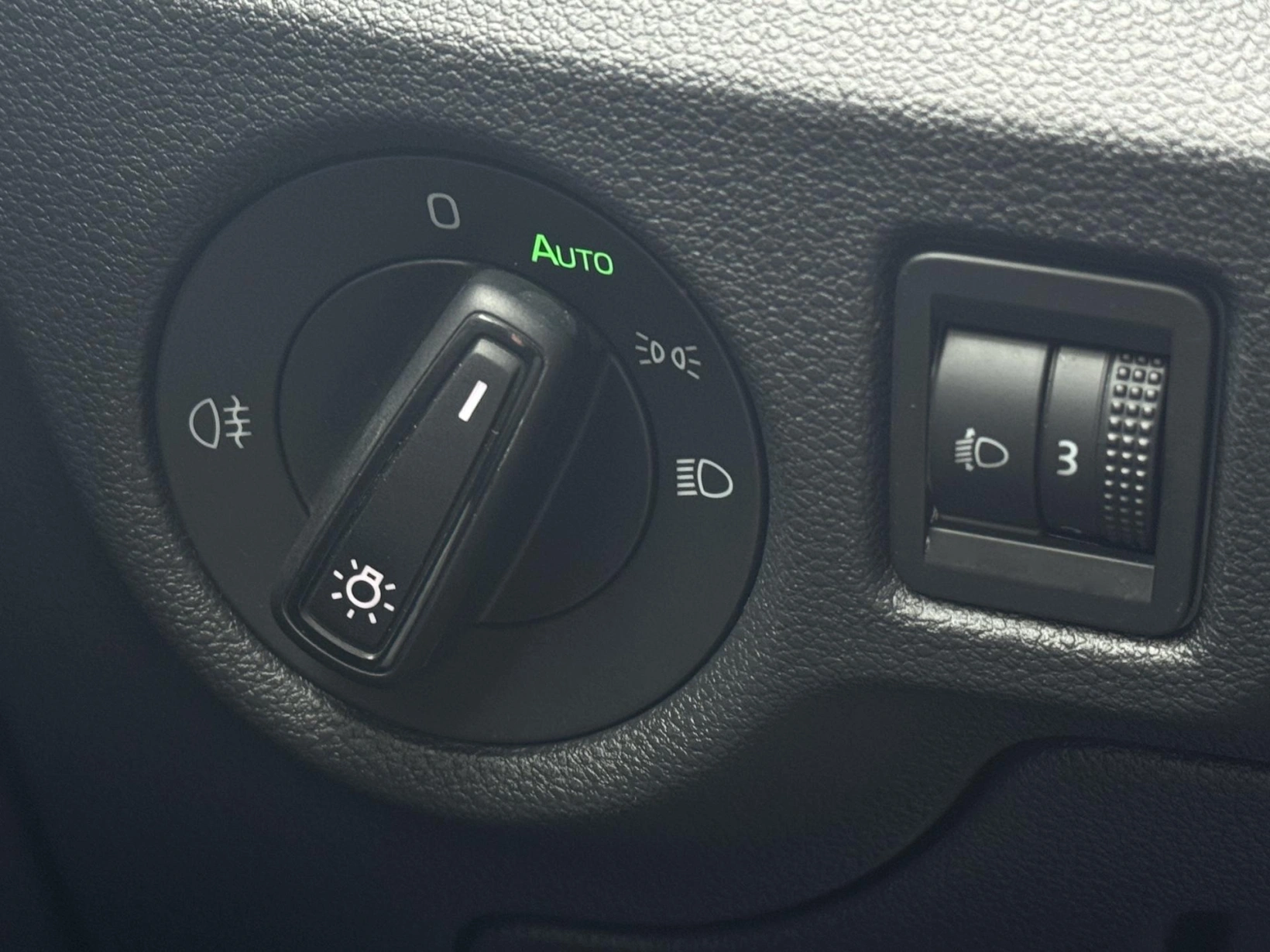 Škoda Kamiq – 1.0TSi DSG Style, Kamera, ACC