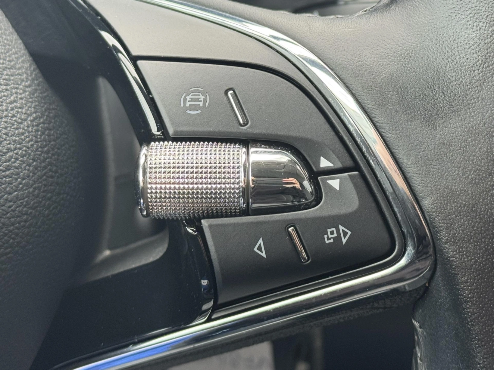 Škoda Kamiq – 1.0TSi DSG Style, Kamera, ACC
