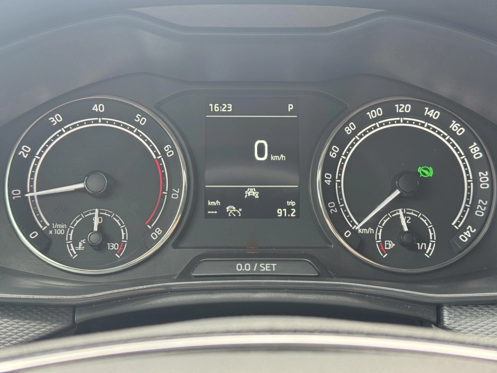 Škoda Kamiq – 1.0TSi DSG Style, Kamera, ACC