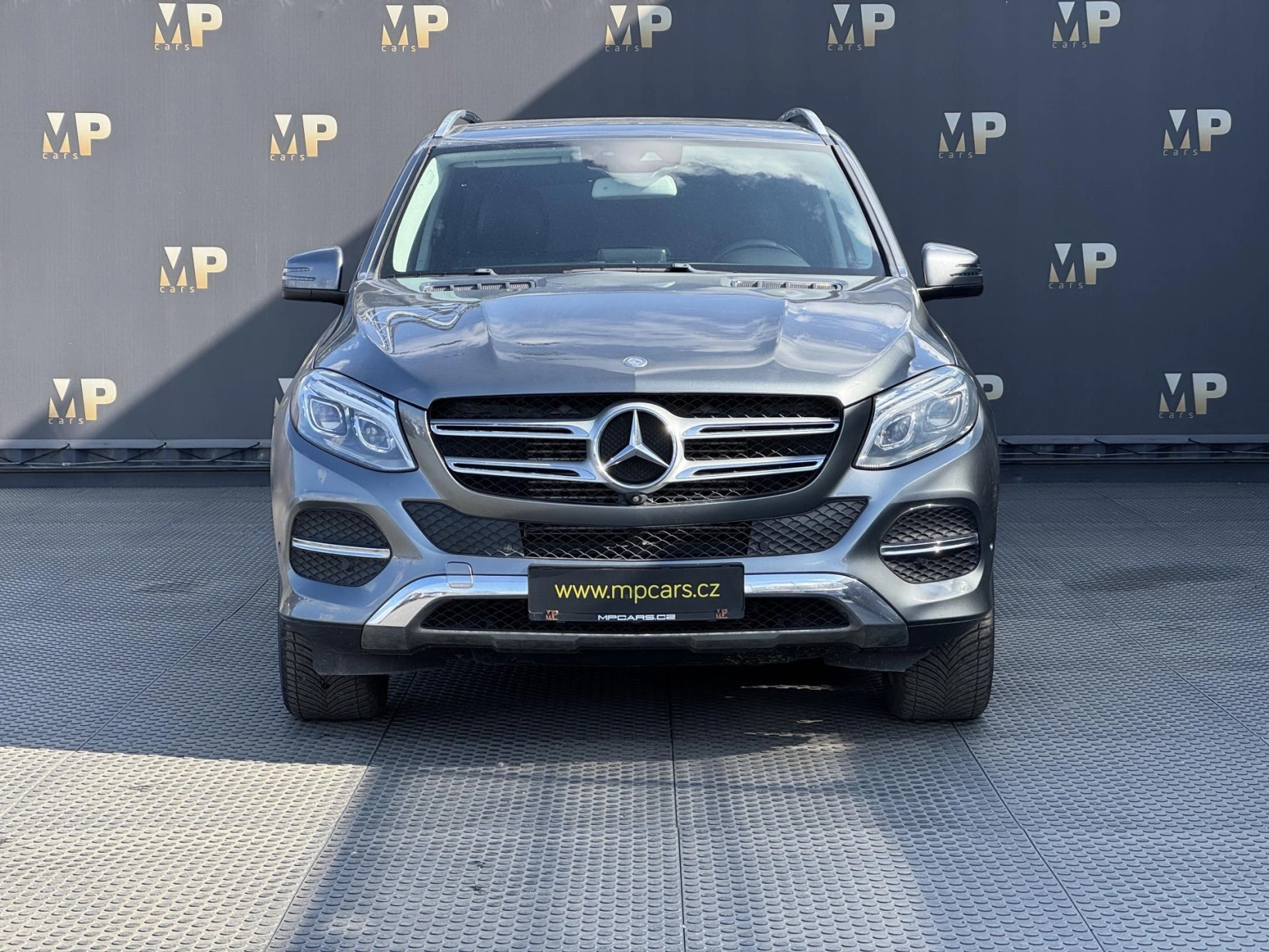 Mercedes-Benz GLE – 350D 190kW 4M, AIRMATIC, 360°