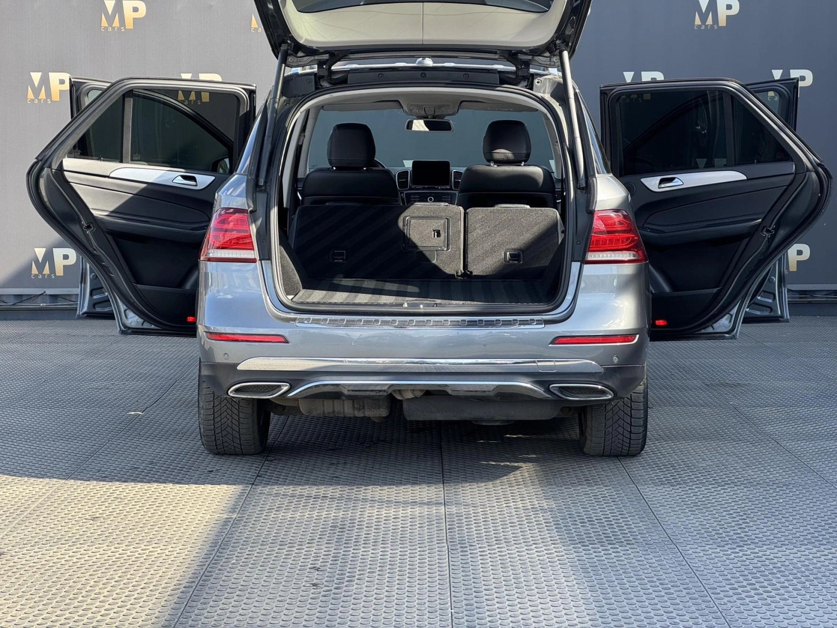 Mercedes-Benz GLE – 350D 190kW 4M, AIRMATIC, 360°
