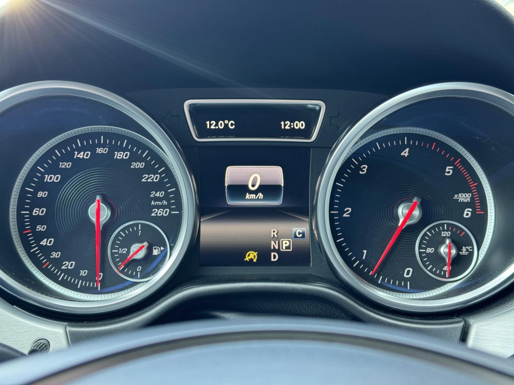 Mercedes-Benz GLE – 350D 190kW 4M, AIRMATIC, 360°