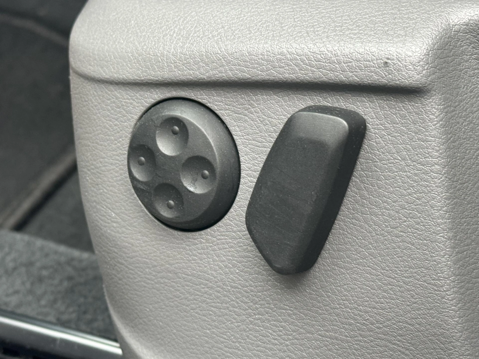 Seat Alhambra – 2.0TDi MAN Style,7míst, tažné