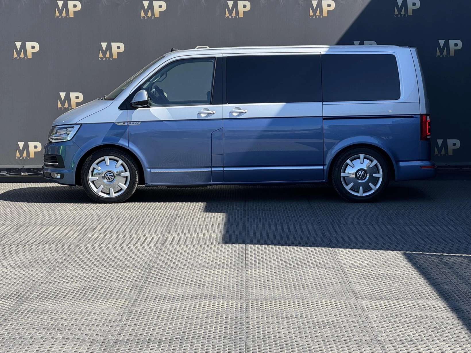 Volkswagen Multivan – 2.0TDi DSG Highline RZV