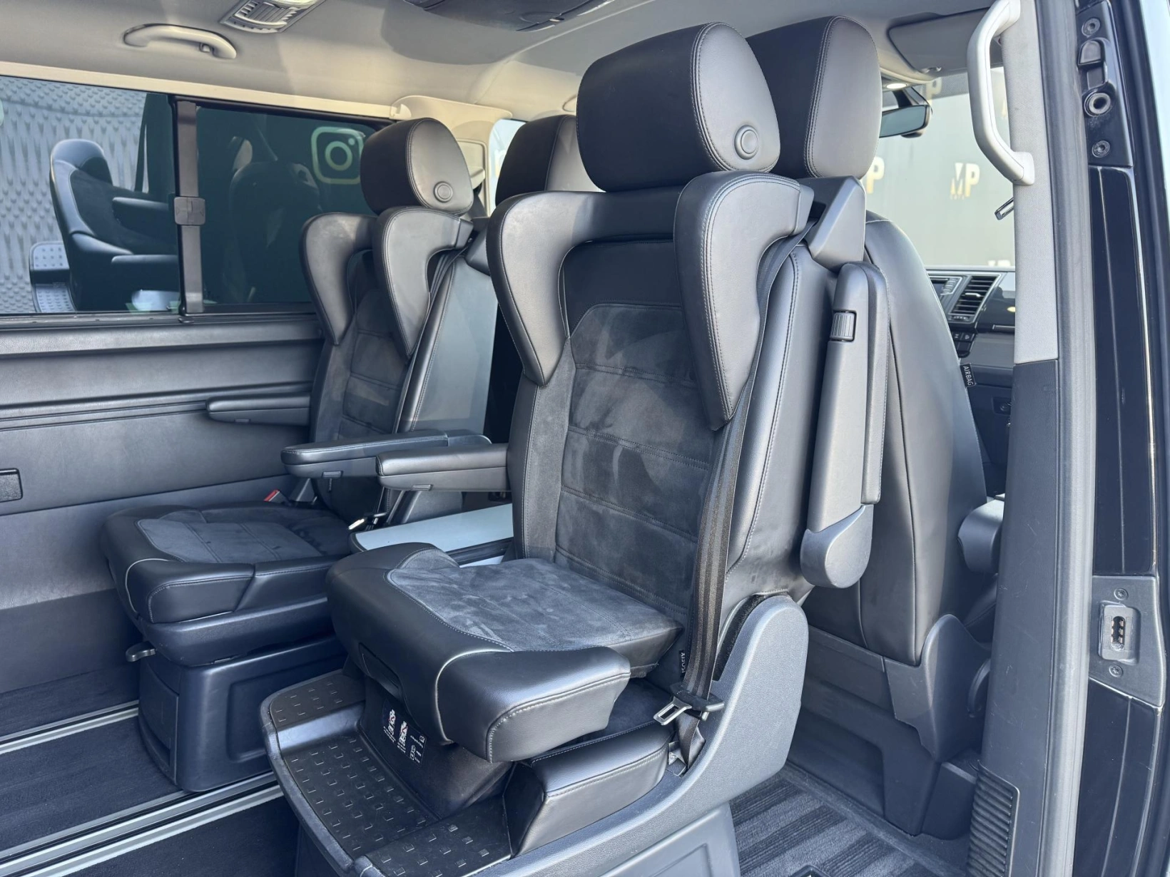 Volkswagen Multivan – T6 Long 2.0TDi 4M Highline DPH