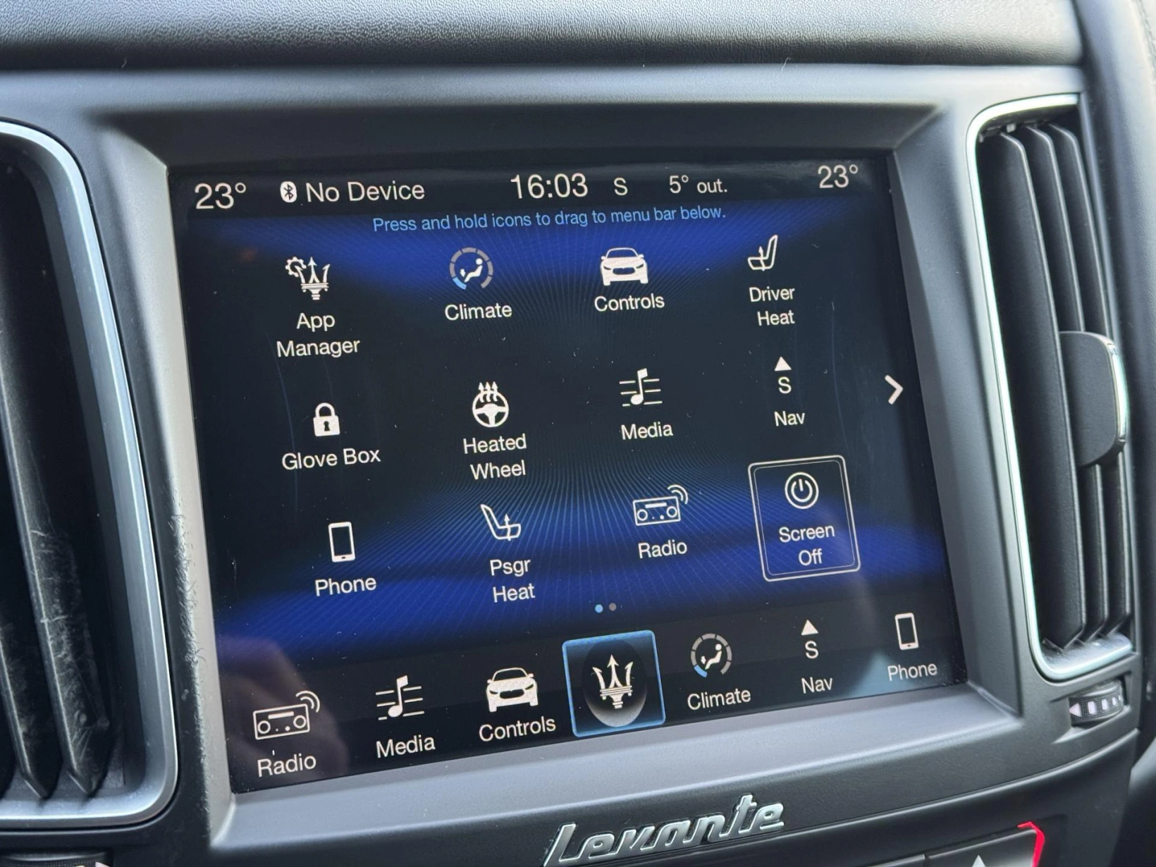 Maserati Levante – GranLusso Q4, 3.0iV6 257kW, ČR
