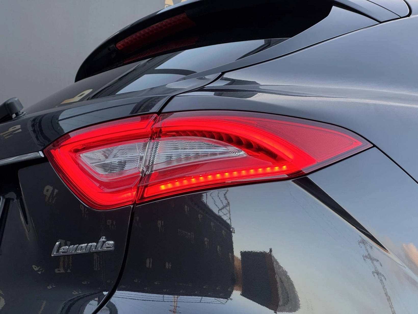 Maserati Levante – GranLusso Q4, 3.0iV6 257kW, ČR